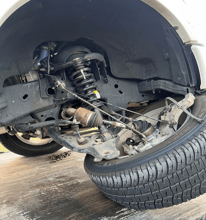 High-quality replacement brake pads for cars and trucks